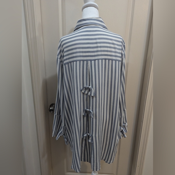 long XL strippwd blouse - Picture 5 of 7